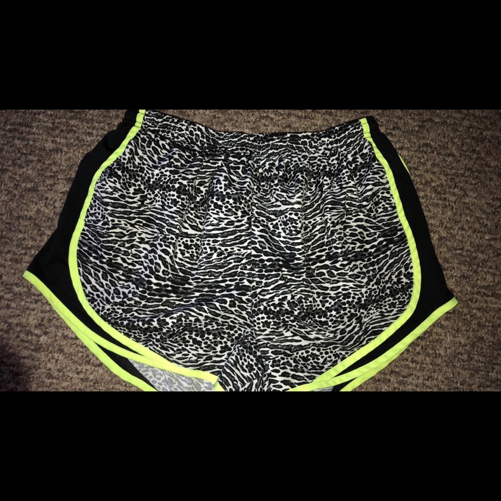 Nike bundle!!